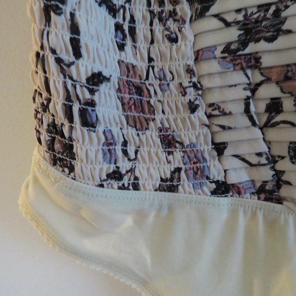 FREE PEOPLE Brunch Date Sheer Bodysuit in Floral Ivory Combo - Size S NWT - Picture 8 of 16